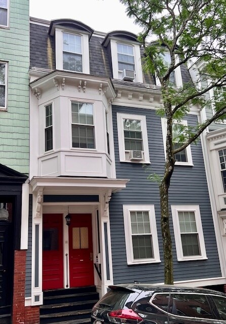 25 Auburn St, Unit 2