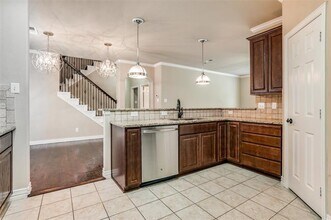 1610 N Bradley St in McKinney, TX - Building Photo - Building Photo