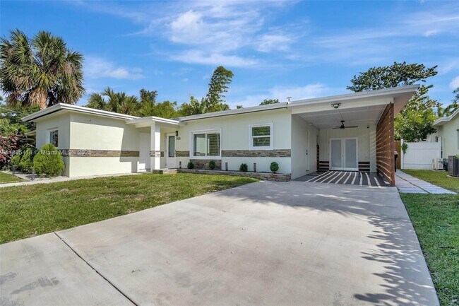 1100 SW 20th St in Fort Lauderdale, FL - Building Photo - Building Photo