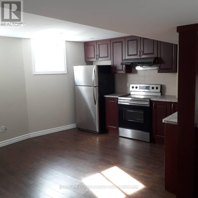 B2-89 ESTRELLA Crescent