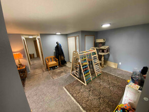15813 NE 1st St in Vancouver, WA - Building Photo - Building Photo