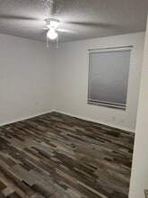 5259 Images Cir, Unit 207 in Kissimmee, FL - Foto de edificio - Building Photo