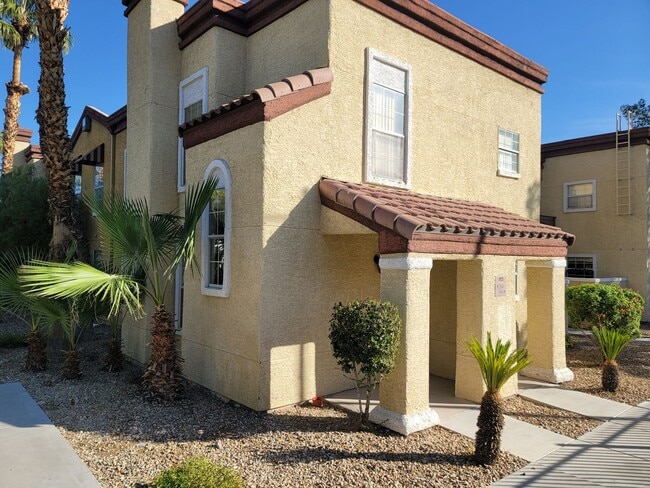 2801 N Rainbow Blvd in Las Vegas, NV - Building Photo - Building Photo