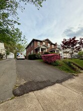 2030 Emoriland Blvd in Knoxville, TN - Building Photo - Building Photo