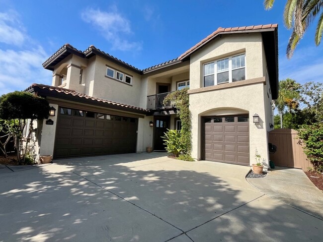 property at 979 Turnstone Rd