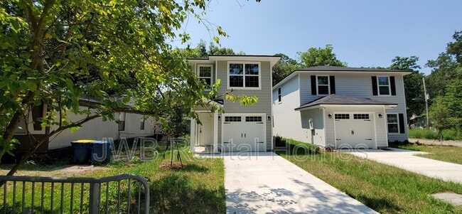property at 8914 Dandy Ave