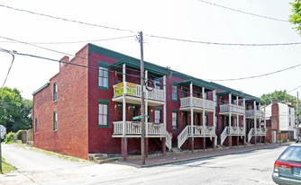 813-825 Bowe St Apartments