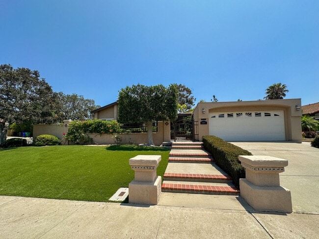 property at 4297 Calle De Vida