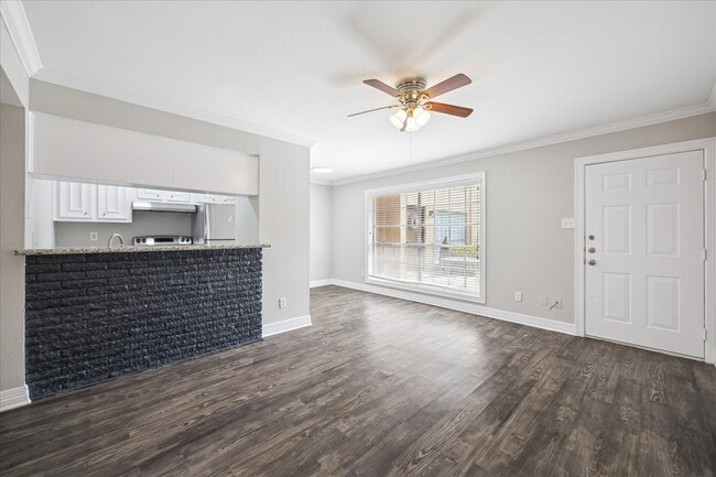 property at 201 Emerson St