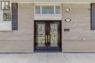 215 Jeffcoat Dr in Toronto, ON - Building Photo - Building Photo