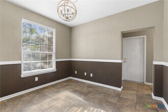 2012 Huxley Ln in Round Rock, TX - Building Photo - Building Photo