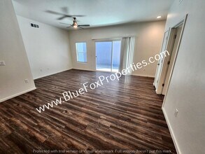 1820 S Poetry Ln in Tucson, AZ - Building Photo - Building Photo