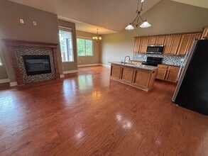 7421-7425 E Summerside Pl in Bel Aire, KS - Building Photo - Building Photo