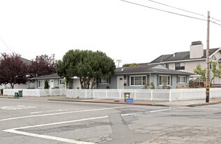 620-630 Mill St in Half Moon Bay, CA - Building Photo