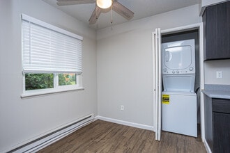 Madison at River's Edge Apartments in Auburn, WA - Foto de edificio - Interior Photo