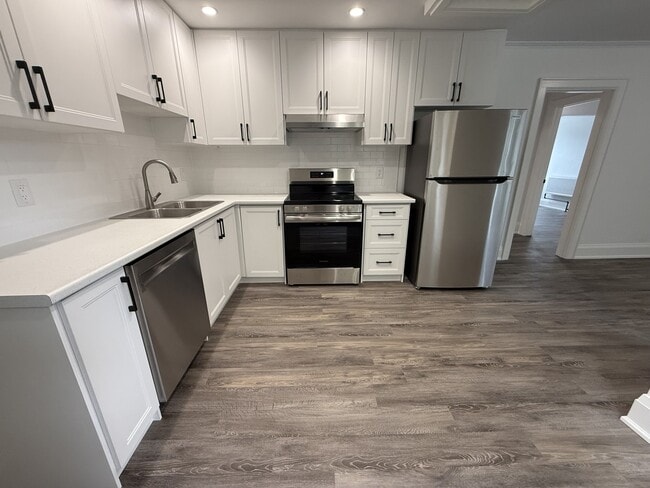 Surrey Place Apartments