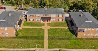 978 Warder Ave in University City, MO - Building Photo