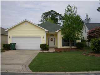 1697 Glenwood Ct in Niceville, FL - Building Photo