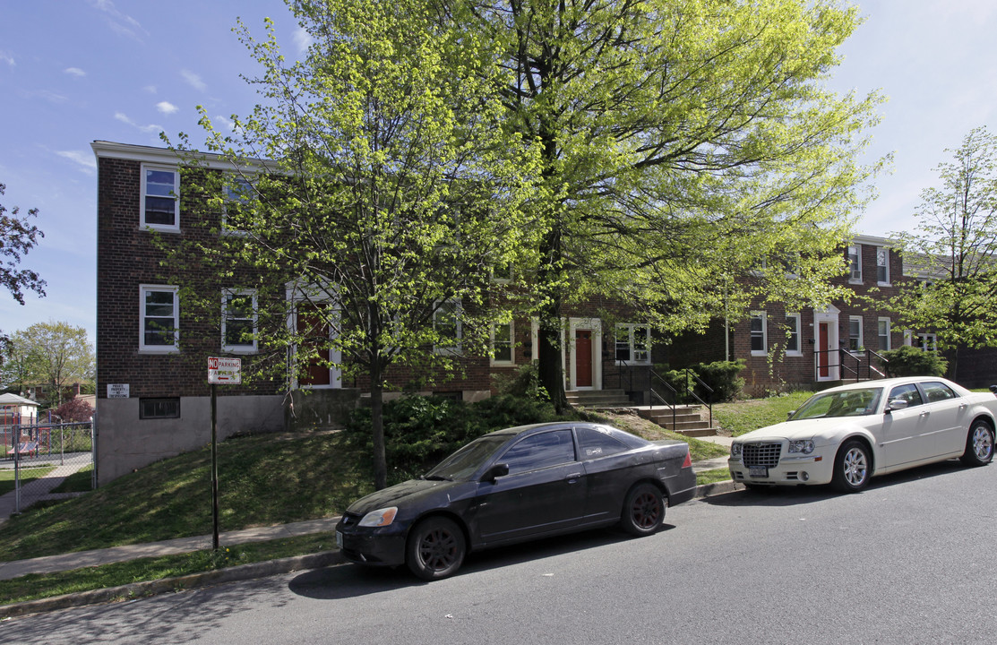 Fairway Gardens in Staten Island, NY - Building Photo