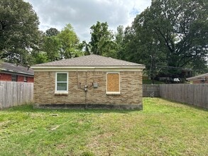 1408 Effie Rd in Memphis, TN - Building Photo - Building Photo