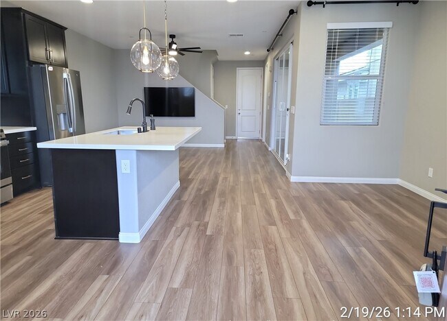 716 N Water St in Henderson, NV - Building Photo - Building Photo