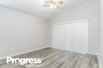 3027 Eagle Crossing Dr in Kissimmee, FL - Building Photo - Building Photo