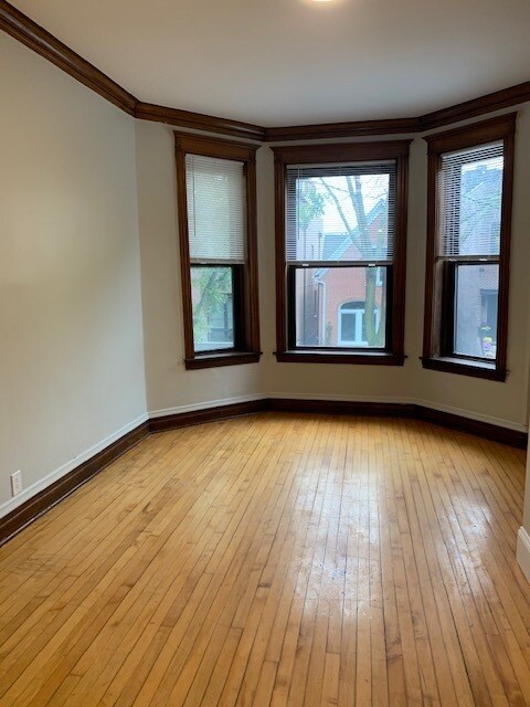 2144 W Moffat St-Unit -2 in Chicago, IL - Building Photo
