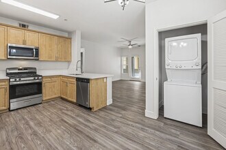 St Claire in Santa Maria, CA - Building Photo - Floor Plan