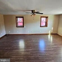 94 Buttonwood Ave in Hancocks Bridge, NJ - Building Photo - Building Photo