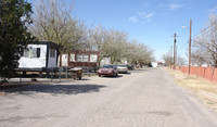 Two Harts Mobile Home Park in Alamogordo, NM - Building Photo - Building Photo