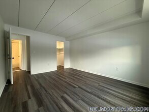 49 Hill Rd, Unit 35 in Belmont, MA - Building Photo - Building Photo