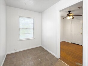 703 Cherry St in College Station, TX - Building Photo - Building Photo