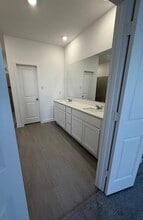 7116 Dandelion Rd in McKinney, TX - Foto de edificio - Building Photo