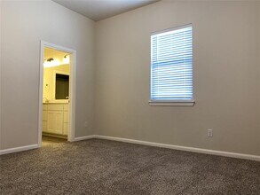 4700 Enclave Ln in Norman, OK - Building Photo - Building Photo