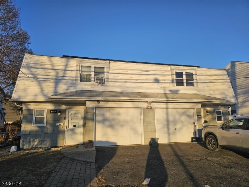 86 Bergen Turnpike in Ridgefield Park, NJ - Foto de edificio