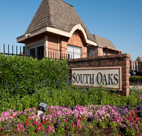 South Oaks in Houston, TX - Building Photo - Building Photo