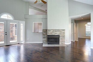 3852 Beaumont Ln in Plano, TX - Building Photo