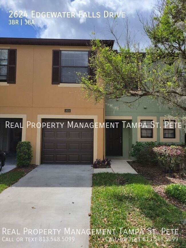 2624 Edgewater Falls Dr