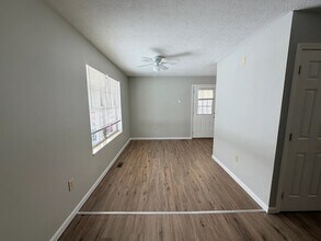 8395 Shell Ln NW in Ramsey, IN - Foto de edificio - Building Photo