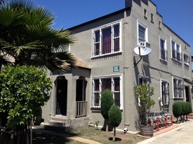 5123-5129 1/2 Marathon St in Los Angeles, CA - Building Photo
