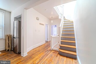 225 S 49th St in Philadelphia, PA - Building Photo - Building Photo