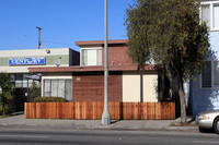 2213 7th St in Long Beach, CA - Building Photo - Building Photo