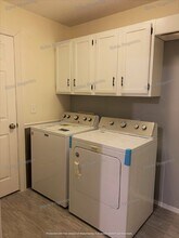 804B S Okaw, Unit B in Mahomet, IL - Foto de edificio - Building Photo