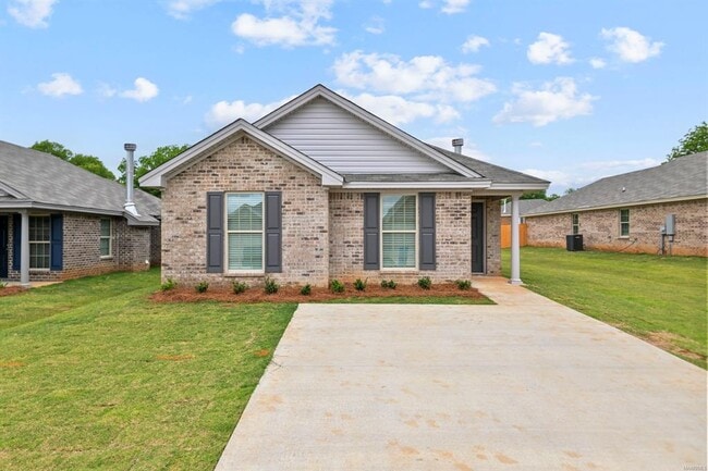 2026 Dawsons Ml Ln in Prattville, AL - Building Photo - Building Photo