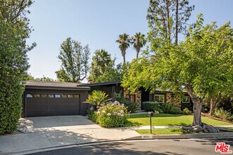 5831 Elba Pl in Los Angeles, CA - Building Photo - Building Photo