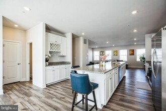 4165 Brodie Pl in Waldorf, MD - Foto de edificio - Building Photo