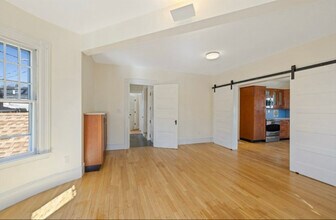 124 Boston Ave in Medford, MA - Building Photo - Building Photo
