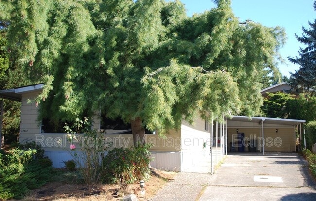 property at 12712 NE 190th St