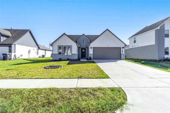 property at 13938 Red River Dr
