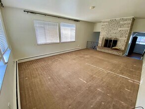 5290 W Plymouth Dr in Littleton, CO - Building Photo - Building Photo